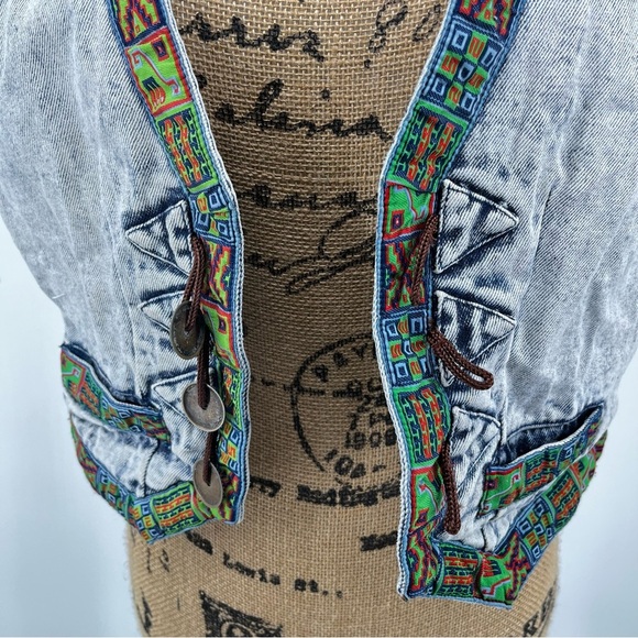Vintage‎ Acid Wash Native Denim Vest Waistcoat Unique Artsy Eclectic 80s Medium - Picture 12 of 12